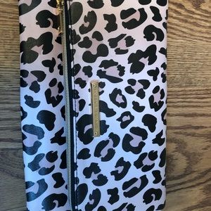 Leopard print clutch